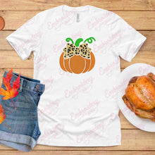 Thanksgiving Pumpkin With Bow Embroidery Design