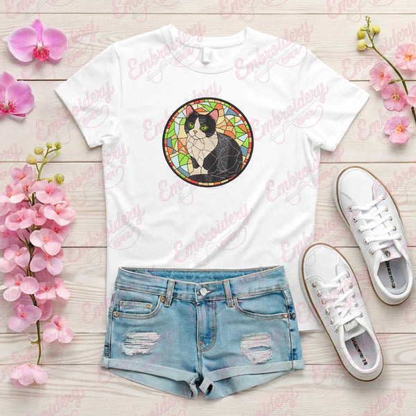 Bicolor Cat Embroidery Design