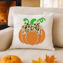 Thanksgiving Pumpkin With Bow Embroidery Design